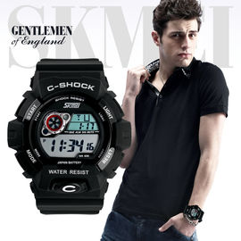 5 ATM Wielofunkcyjny cyfrowy zegarek wodoodporny LCD Wrist Watch
