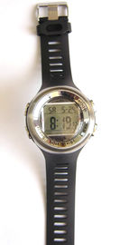Mężczyźni PU Klamra Cyfrowy Alarm wibracyjny Dual Time Watch zegarek elektroniczny