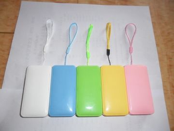 Perfumy Moc baterii akumulatorów z linką, 4400mAh Moc Banku ładowarka