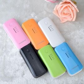 Profesjonalne Travel 4400mAh USB Przenośny bank energii na telefon, iPad
