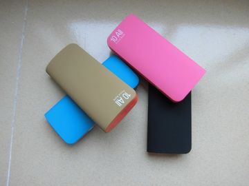 Portfel 8800mAh szybkiego ładowania Li-ion Zasilanie 5V z Banku LED Torch