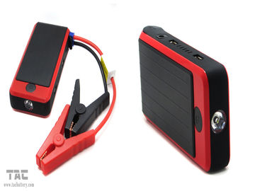 Podwójne zasilanie USB przenośny banku rozrusznik samochodowy skok 12000mah w czerwieni