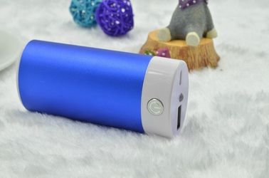 Uniwersalny 5200mAh Moc Banku ładowarka zewnętrzna Portable for Smartphones