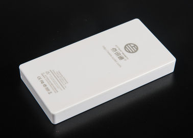 Biały banku uniwersalnego zasilania Przenośny 5000mAh dla smartfonów i tabletów