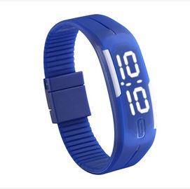 Wodoszczelność Guma biała dioda LED Cyfrowy Wrist Watch dla człowieka w czarny, niebieski