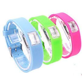 Niestandardowe Zielona silikonowa Pasek LED Fashion Wrist Watch cyfrowy z wymienna bateria