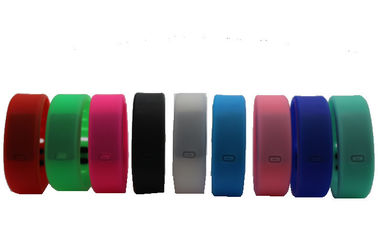 Cukierki Kolor LED Cyfrowy Wrist Watch Inteligentne LED Slim bransoletka na promocję