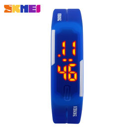 Małe LED Cyfrowy Wrist Watch Podświetlenie EL Z Softable PU paśmie