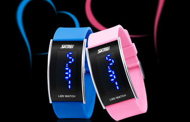 Unisex PU Pasek LED Cyfrowy Wrist Watch 3 ATM Wodoszczelność