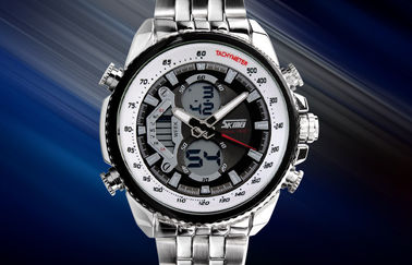 Mężczyźni biznesowe 12/24 godzin Metal Strap Watch wyświetlacz LCD z godzinowe Chime