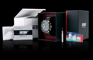 Mężczyźni biznesowe 12/24 godzin Metal Strap Watch wyświetlacz LCD z godzinowe Chime