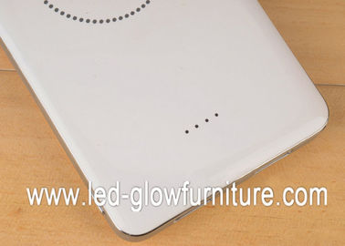 Uniwersalny 8000mAh Qi Podwójny USB Portable Power Bank dla wszystkich urządzeń telefony komórkowe