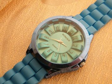 Daisy 3D Dial Wyświetl dorosłych Silikonowy zegarek analogowy Anti zegarki