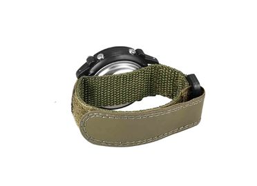 Army Men Zielone wielofunkcyjne zegarki cyfrowe z alarm dzienny / Japonia Battery